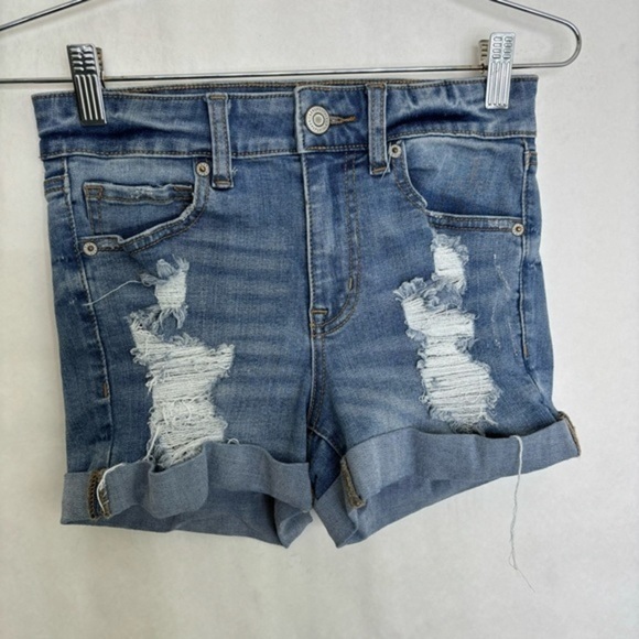 Aero jeans shorts size 9 distressed stretch - Picture 1 of 7
